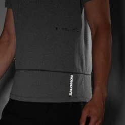 CROSS RUN GRAPHIC -Salomon Sportstyle Shop C21954C