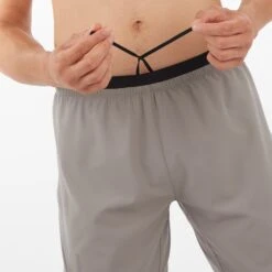 CROSS 7" -Salomon Sportstyle Shop C21978E