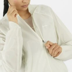 SHAKEout FLY -Salomon Sportstyle Shop C24172C